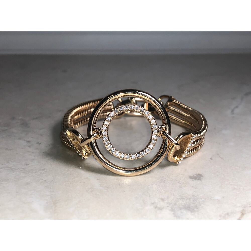 CHLOE + ISABEL anniversary gold bracelet-B035